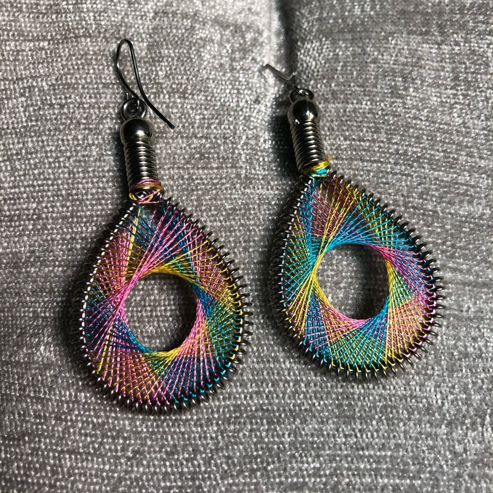 ❌SOLD❌Rainbow Spirograph Earrings